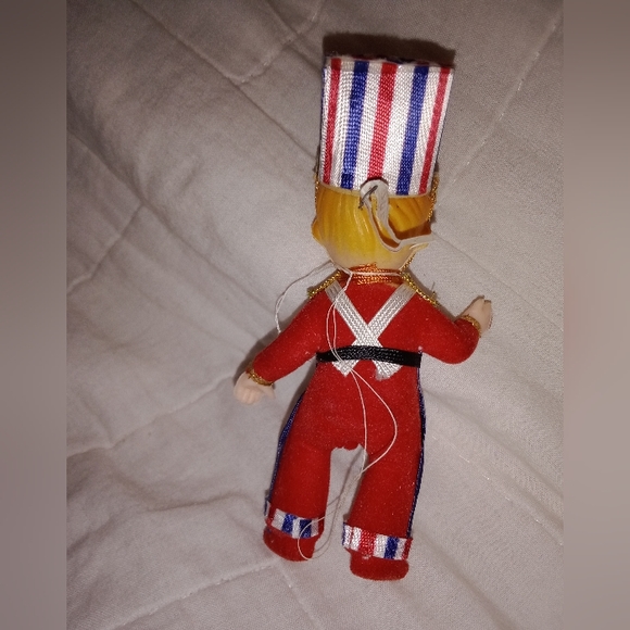 Mid Century Modern Christmas Marching Band Boy Tree Ornament - Picture 4 of 9
